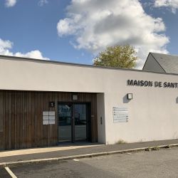 Maison de santé - Ostéopathie - Willy NICOLAS-LUCAS Ostéopathe à Trégueux - Maison de Santé de Trégueux