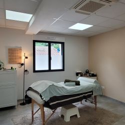 Cabinet libéral ou paramédical - Réflexologie - Chrystèle AUBERT - Réflexologue - Relaxologue - REFLEX'BIEN-ETRE - La Côte-Saint-André