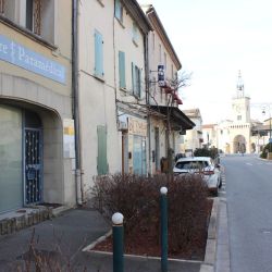 Cabinet libéral ou paramédical - Ostéopathie - Cabinet d'ostéopathie Le Thor - Guillaume SOLAZ, Angélique ILLMANN, Marion WYSOCKI, Léna Burlet et Lucas Gil