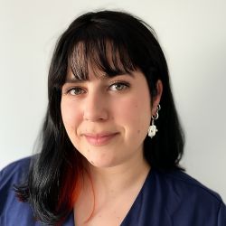 Laura RENAUD - Ostéopathe