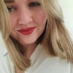 Joya GLISE - Ostéopathe