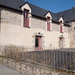 Claire BASTIDE - Ostéopathe