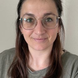 Manon DANGLES - Psychologue